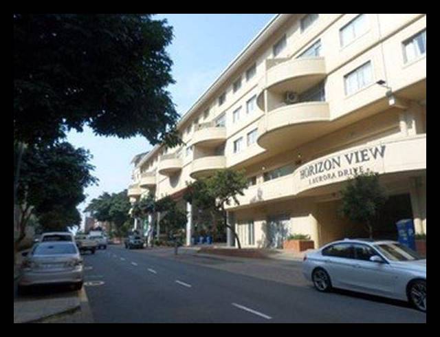 3 BEDROOM APARTMENT FOR SALE IN UMHLANGA RIDGE